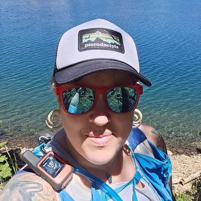 Tara Goddard hiking selfie